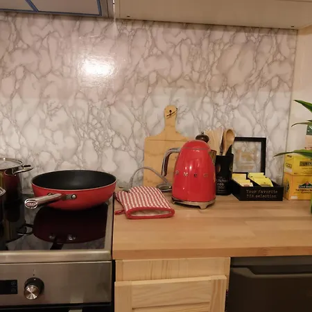 Grandma's Apartment *